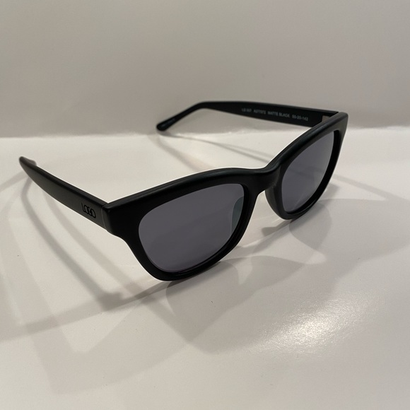 LOGO by Lori Goldstein Black Matte Sunglasses w/Case - Picture 2 of 12